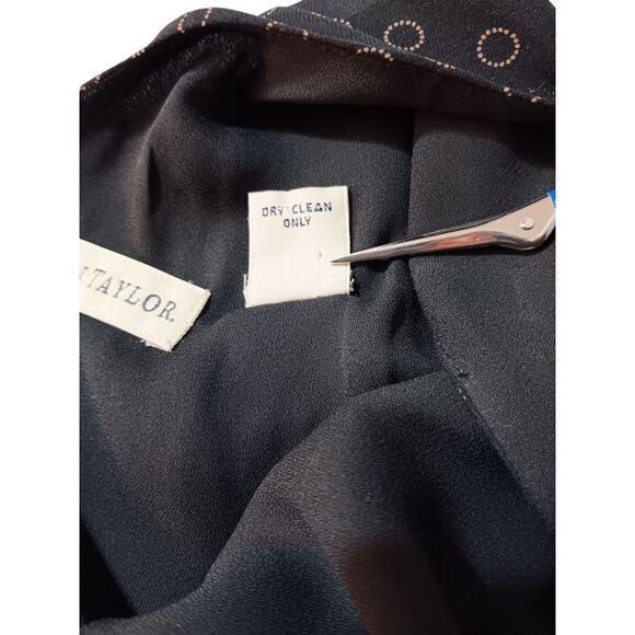 ANN TAYLOR Silk Dress 12 Flowy Black Classic Chic Special Event Office‎ Career - Picture 9 of 12